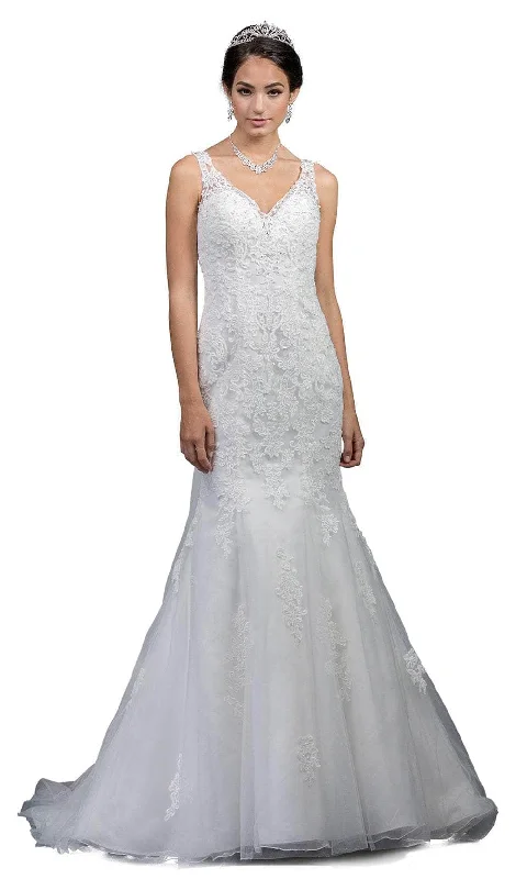 Dancing Queen 0034 - Intricate Lace Embellished Sleeveless Wedding Gown