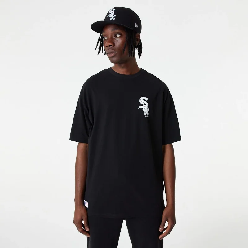 Chicago White Sox MLB Essential Black Oversized T-Shirt