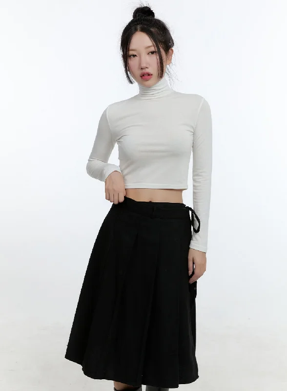 Turtle Neck Slim-Fit Crop Top CD424