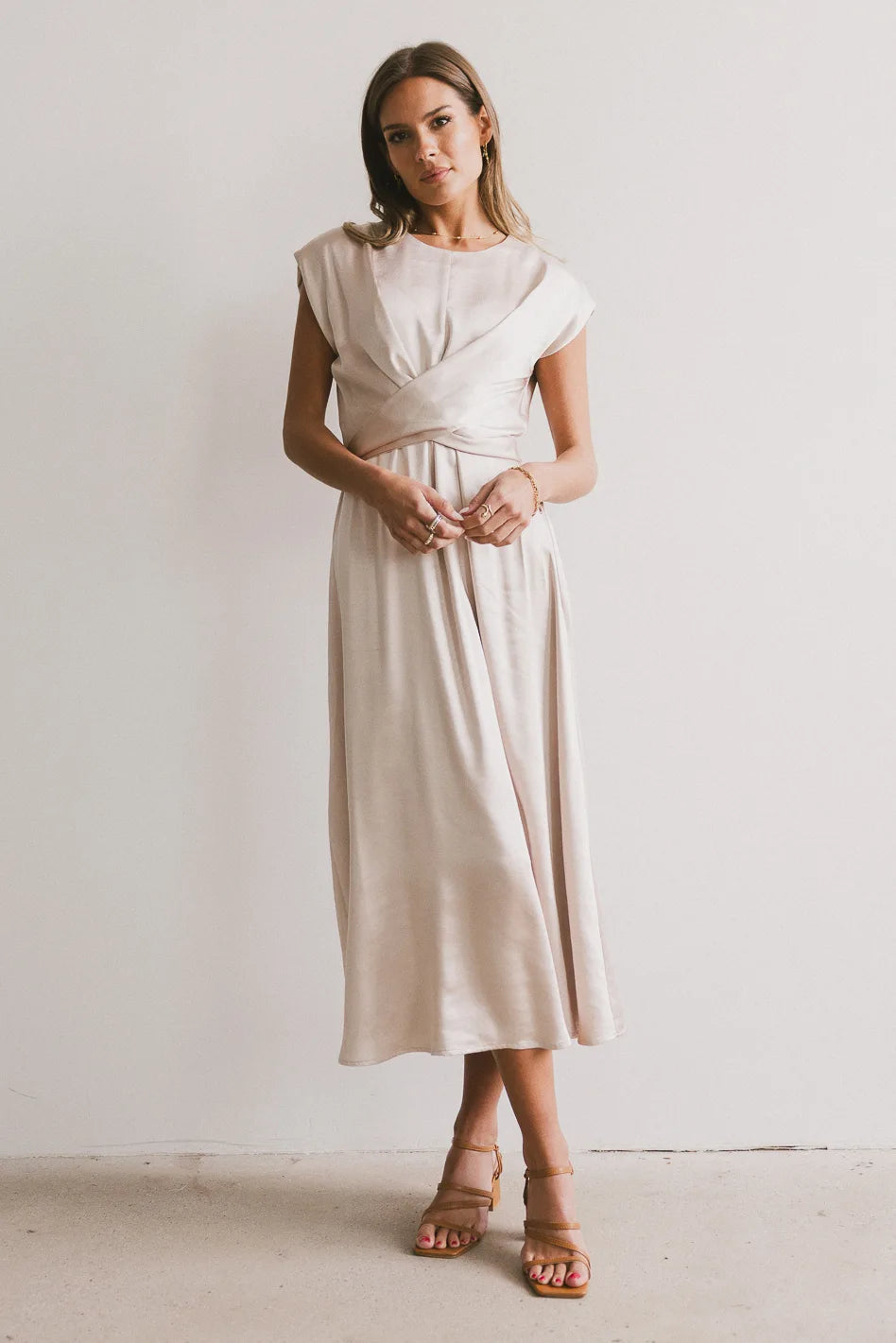 Rosalind Midi Dress in Champagne